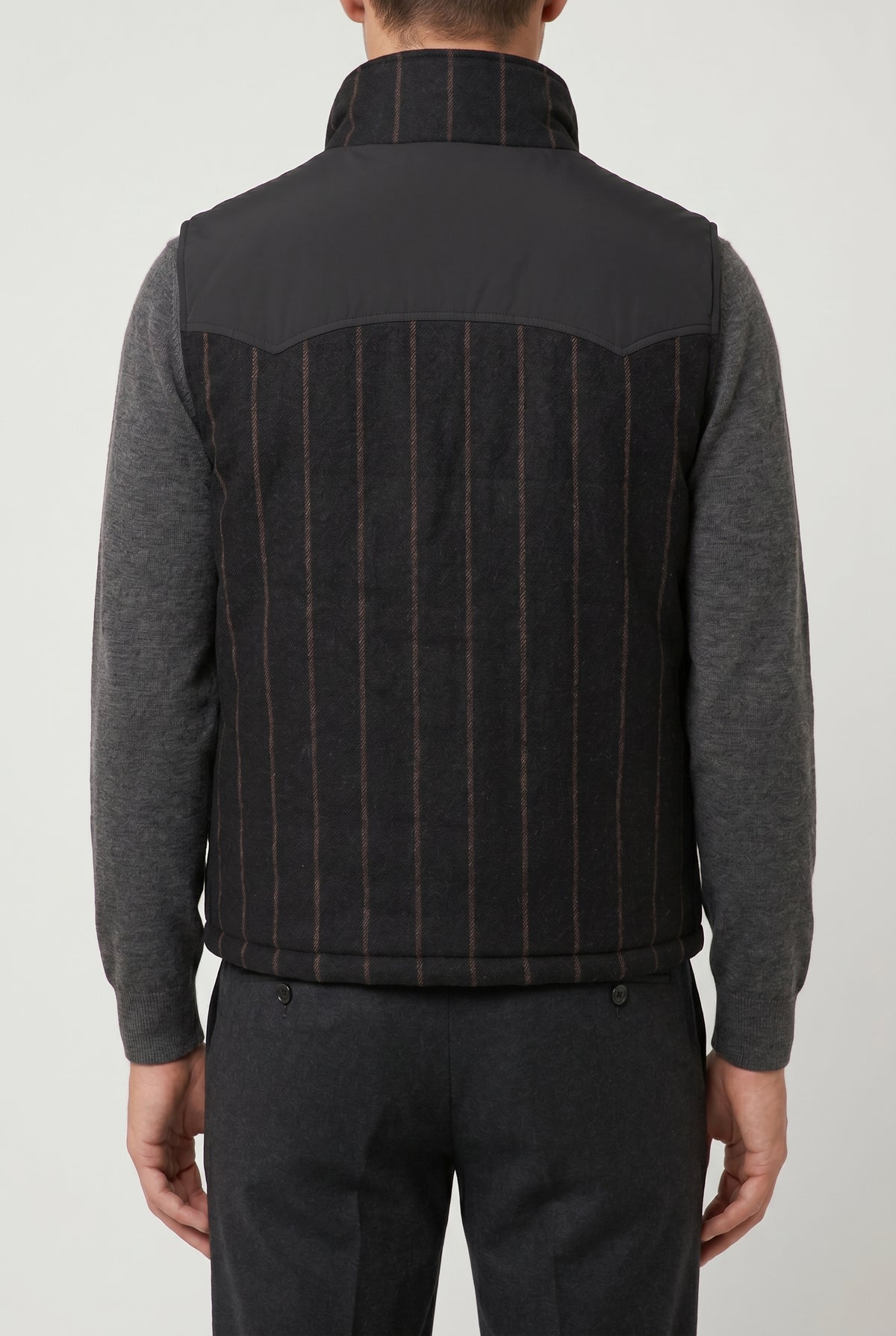 BRUNELLO CUCINELLI MEN'S BLACK STRIPED WOOL VEST