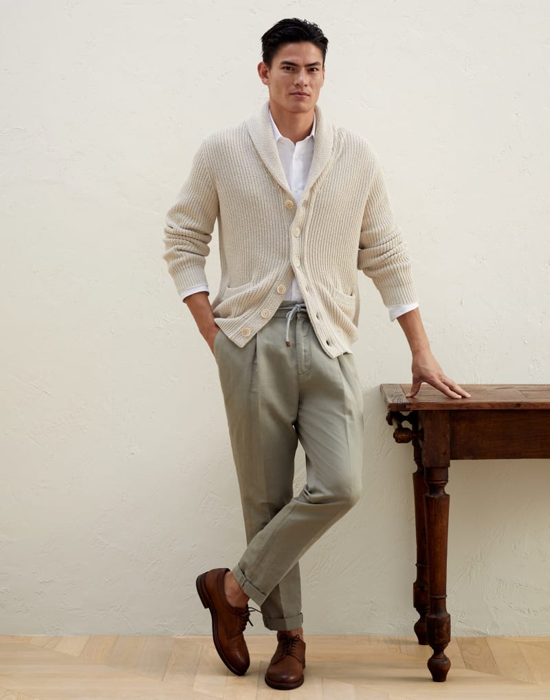 BRUNELLO CUCINELLI MEN'S BEIGE COTTON SHAWL SWEATER