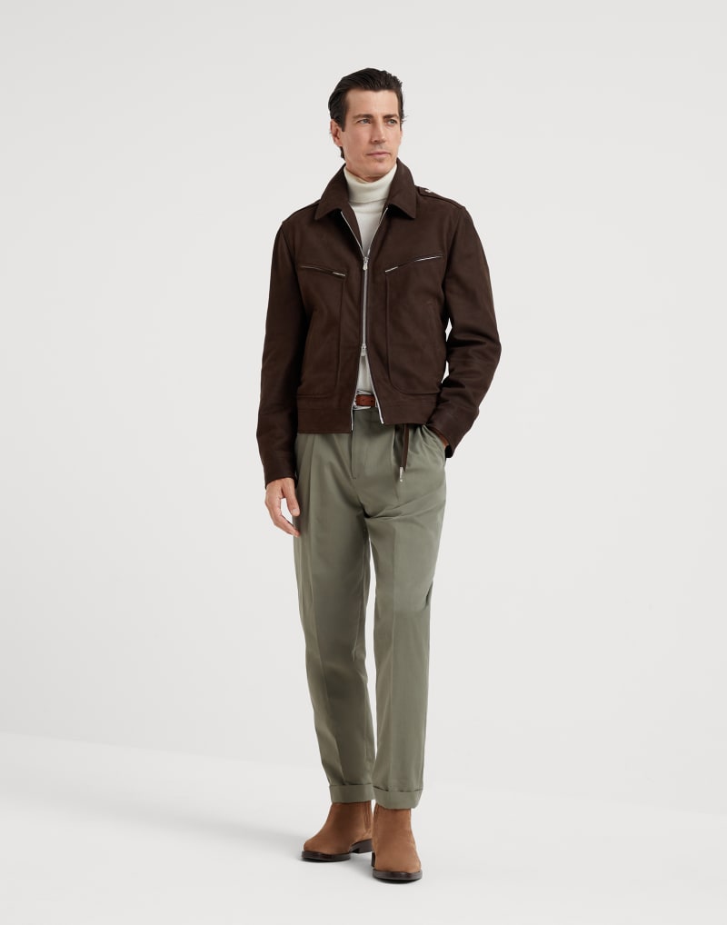 BRUNELLO CUCINELLI MEN'S OLIVE PLEATED COTTON TROUSERS