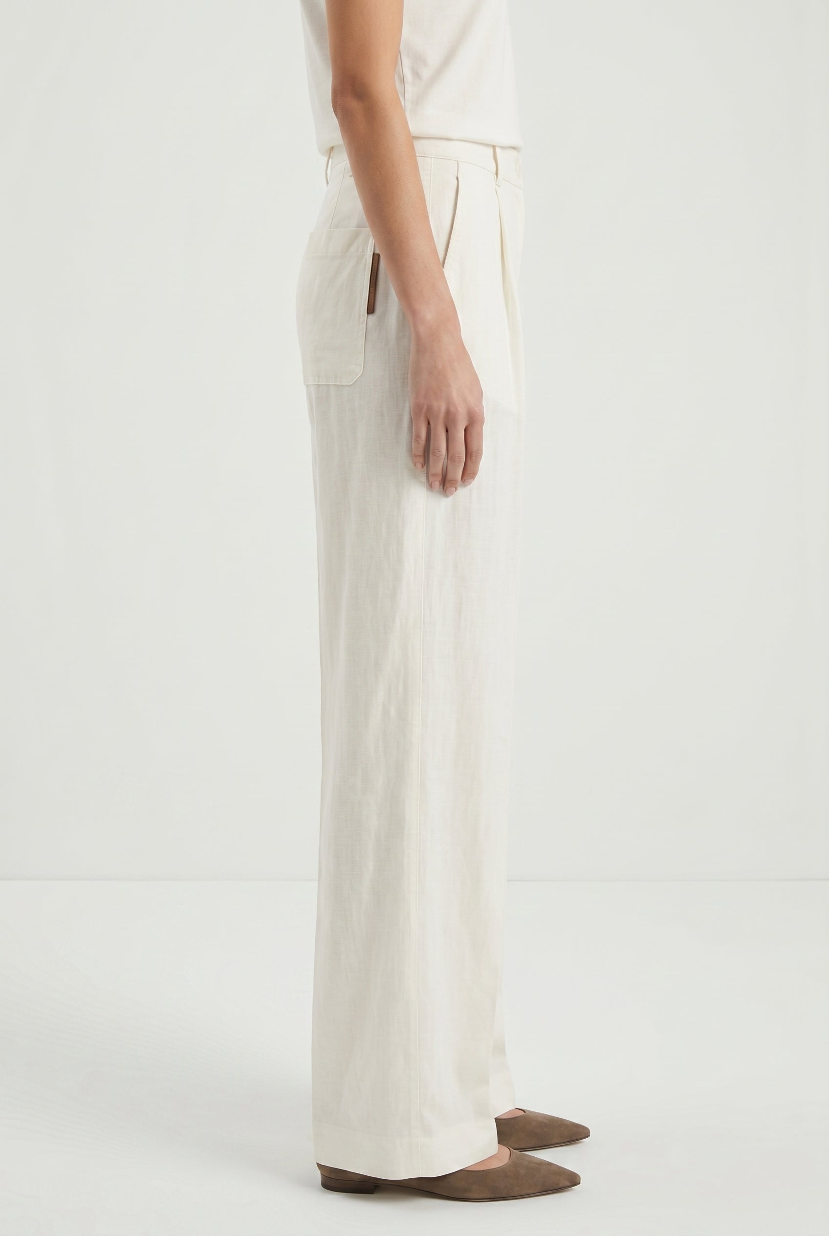 BRUNELLO CUCINELLI WOMEN'S OFF WHITE LINEN WIDE TROUSERS