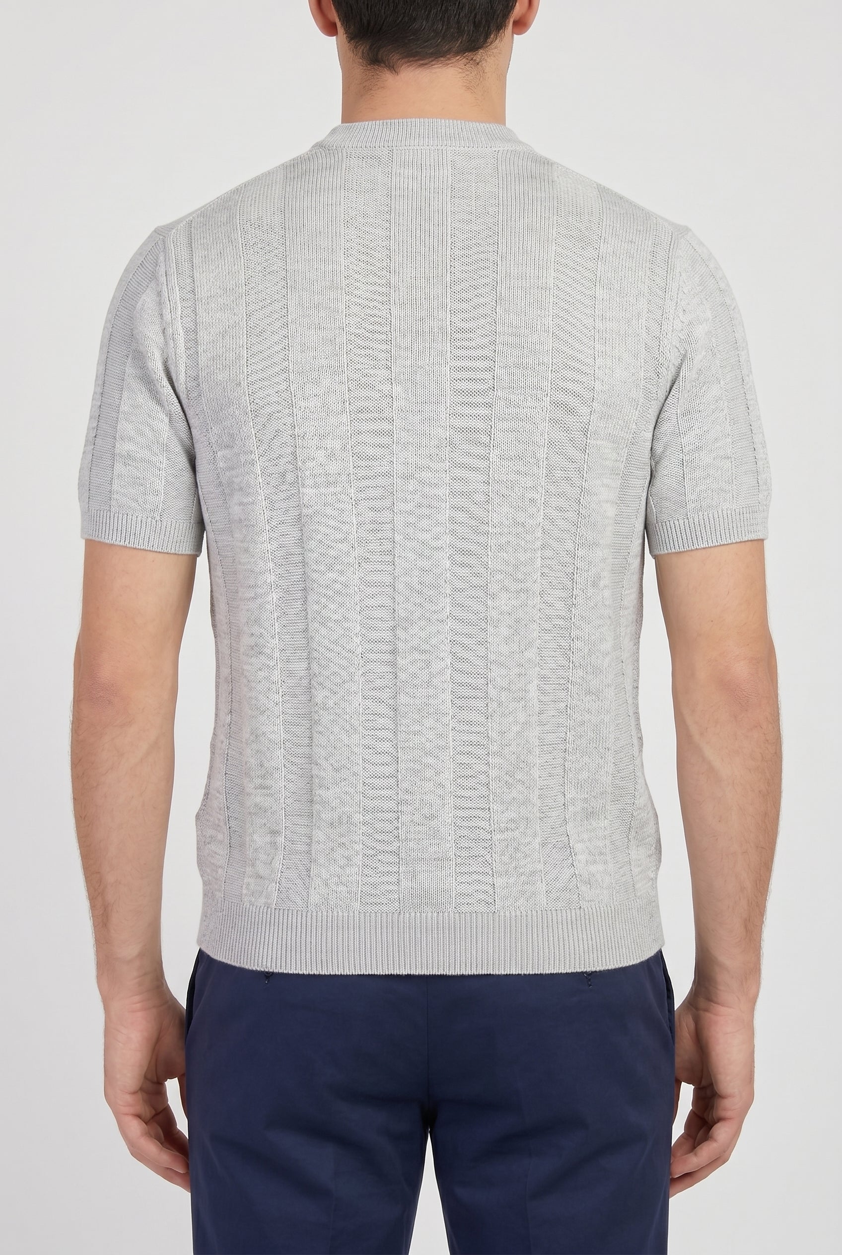BRUNELLO CUCINELLI MEN'S LIGHT GREY LINEN SWEATER