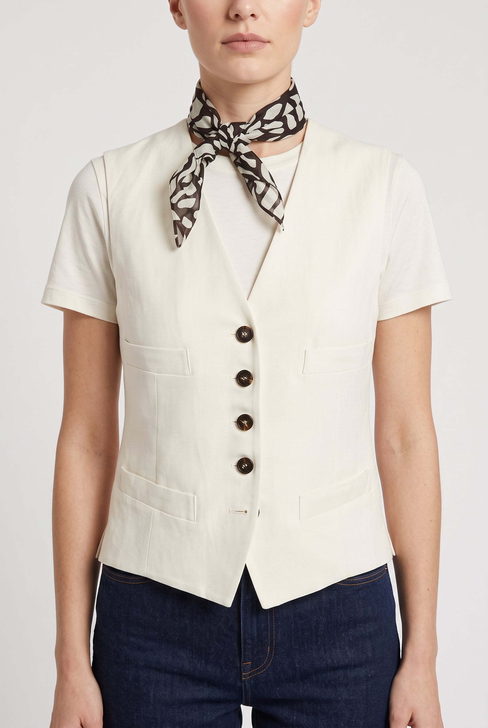 BRUNELLO CUCINELLI WOMEN'S CREAM TAILORED BUTTONED SHIRT