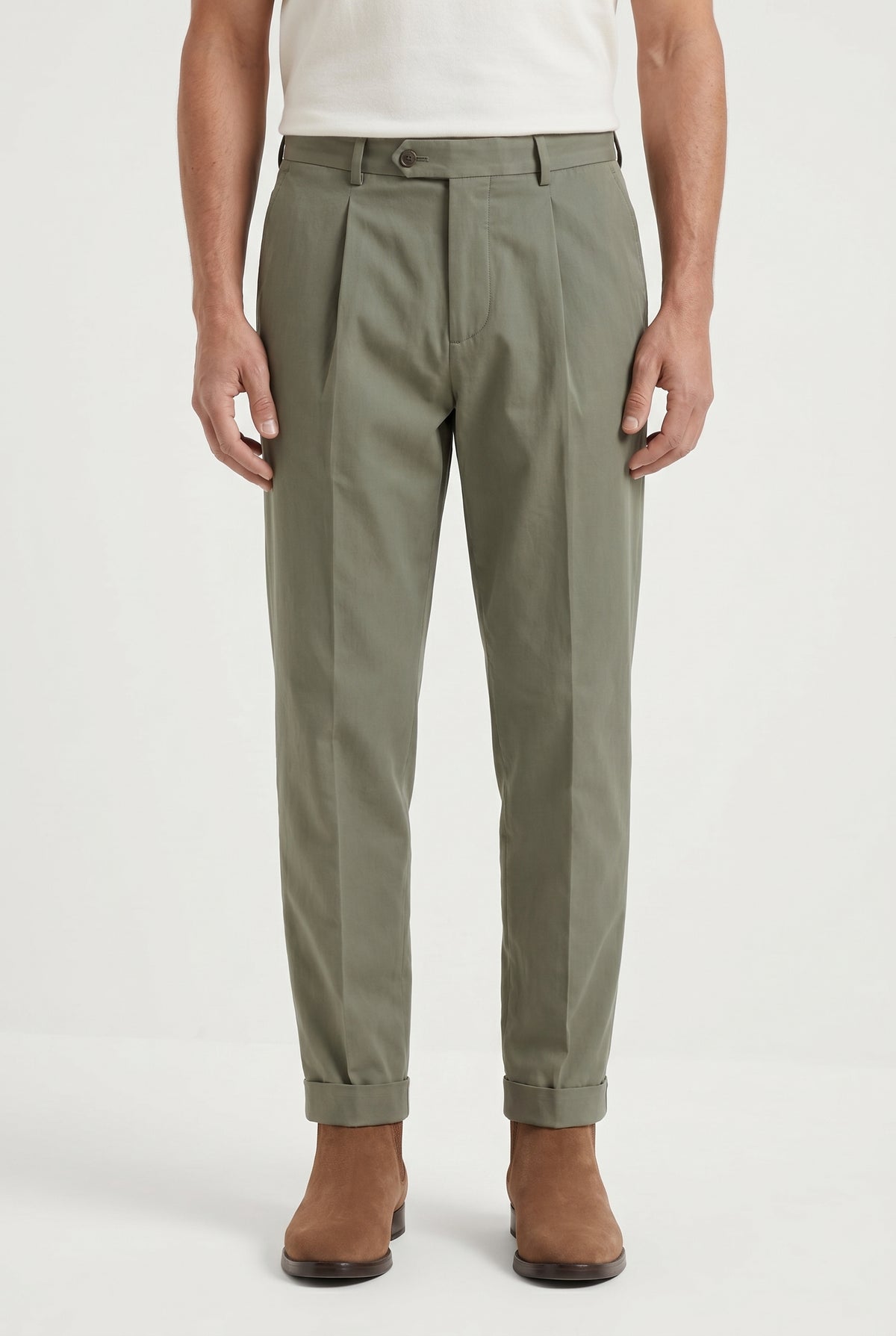 BRUNELLO CUCINELLI MEN'S OLIVE PLEATED COTTON TROUSERS