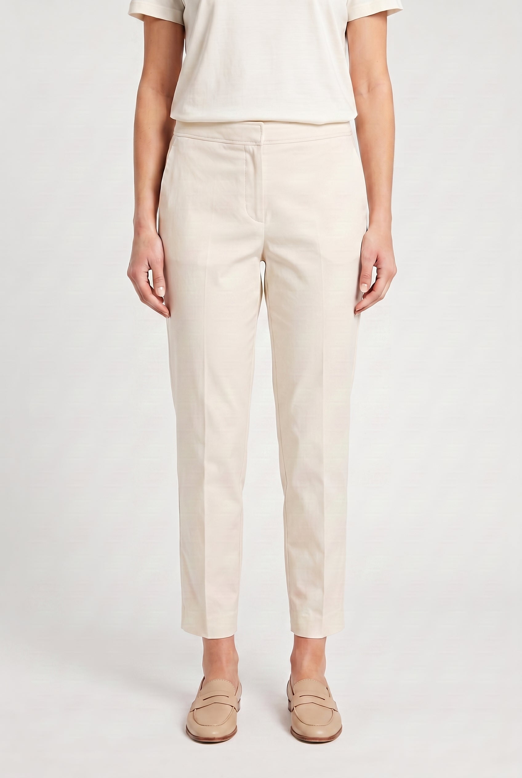 BRUNELLO CUCINELLI WOMEN'S LIGHT BEIGE TAILORED TROUSERS