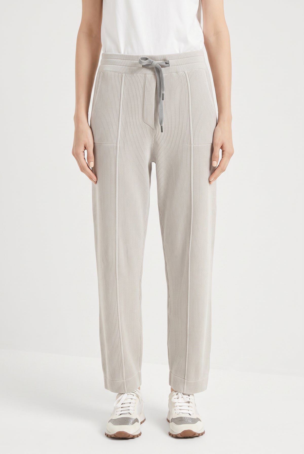 BRUNELLO CUCINELLI WOMEN'S LIGHT GREY RELAXED TROUSERS