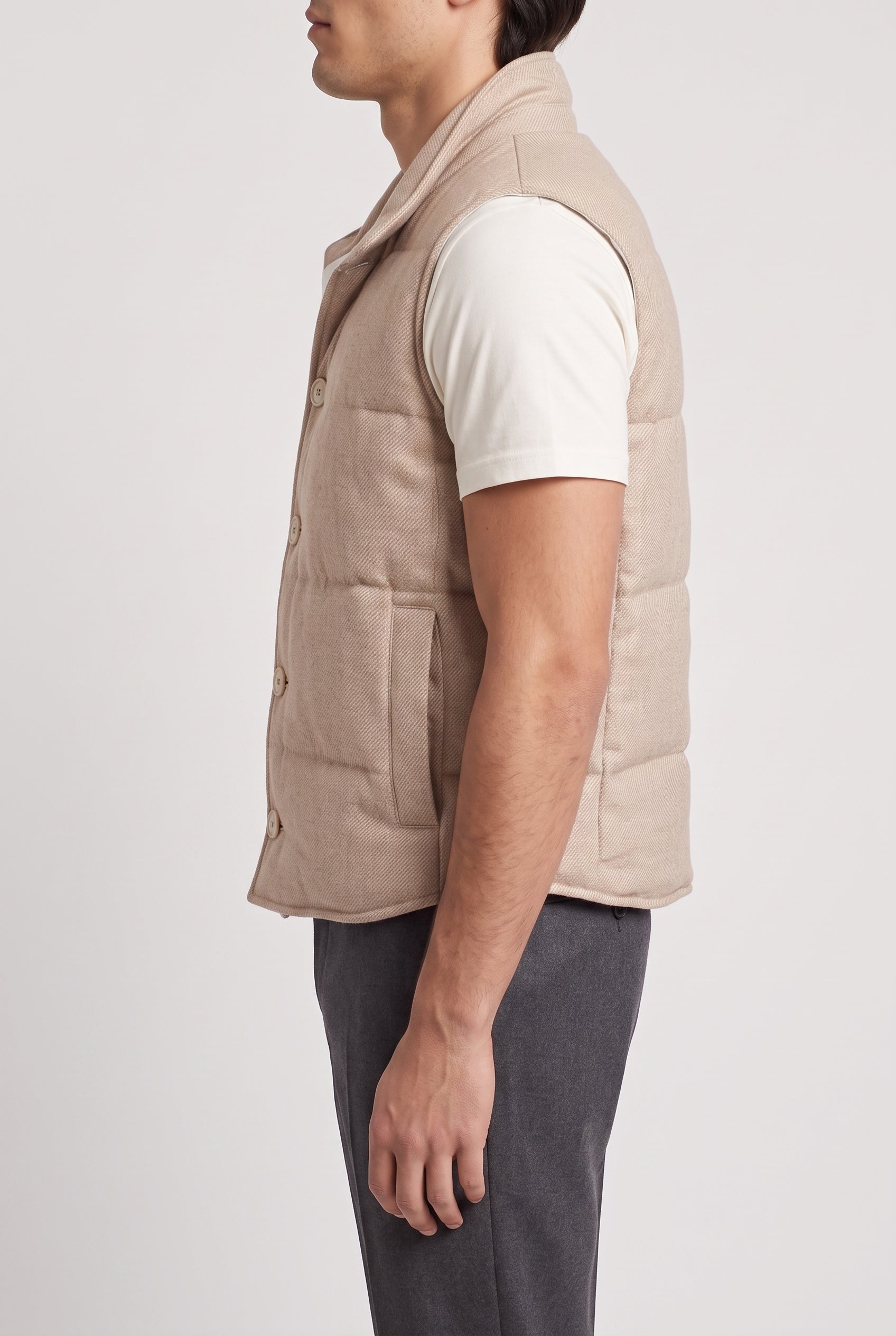 BRUNELLO CUCINELLI MEN'S BEIGE WOOL BLEND VEST