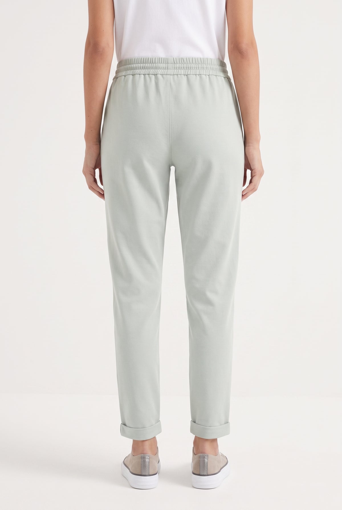 BRUNELLO CUCINELLI WOMEN'S LIGHT GREEN COTTON TROUSERS