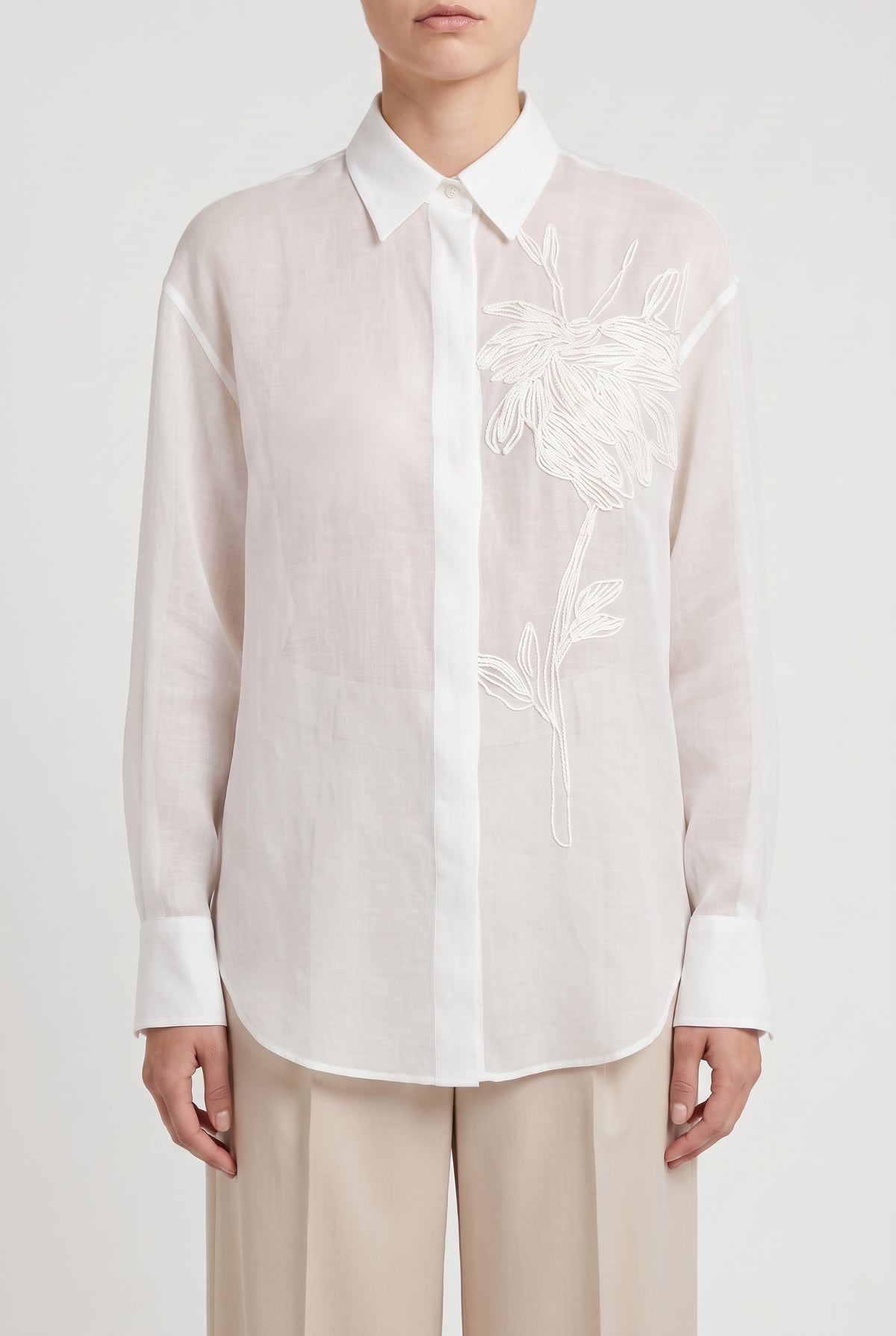 BRUNELLO CUCINELLI WOMEN'S WHITE EMBROIDERED OVERSIZED SHIRT