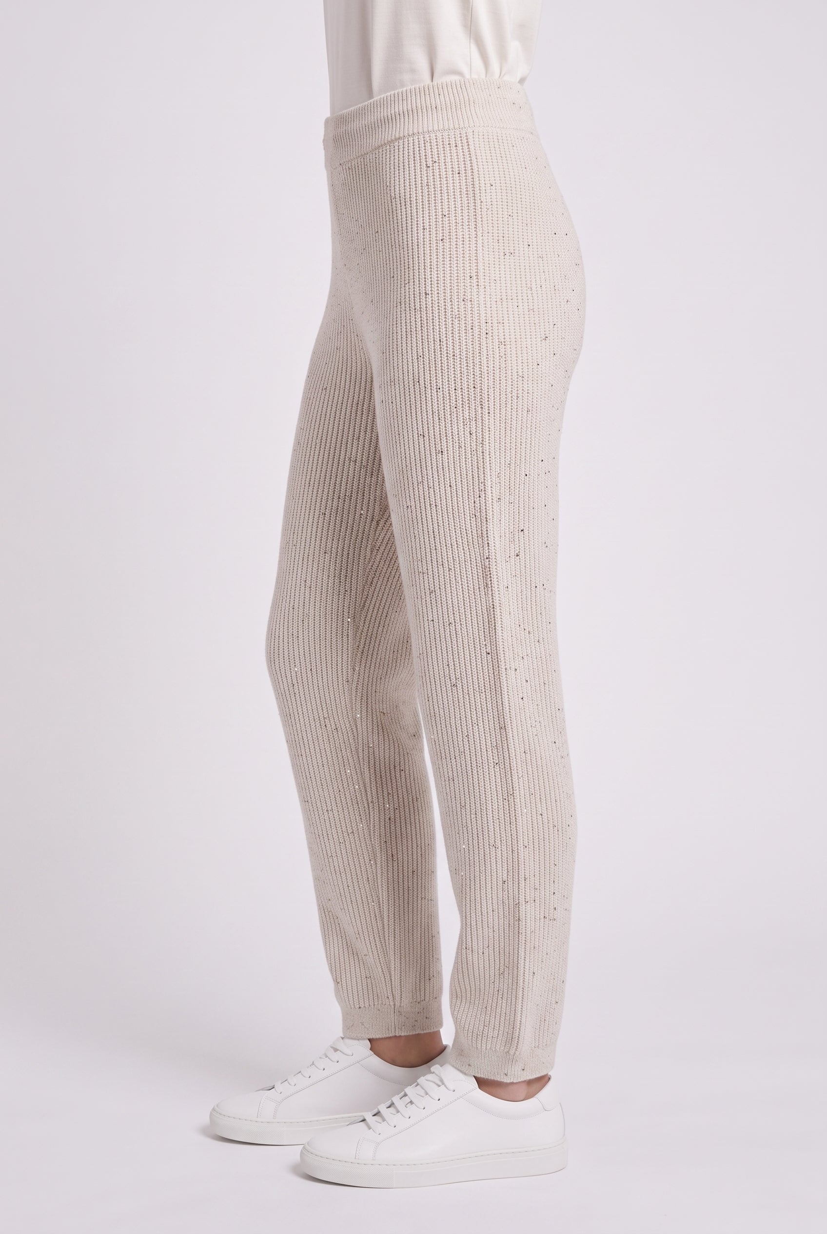 BRUNELLO CUCINELLI WOMEN'S LIGHT BEIGE KNIT TROUSERS