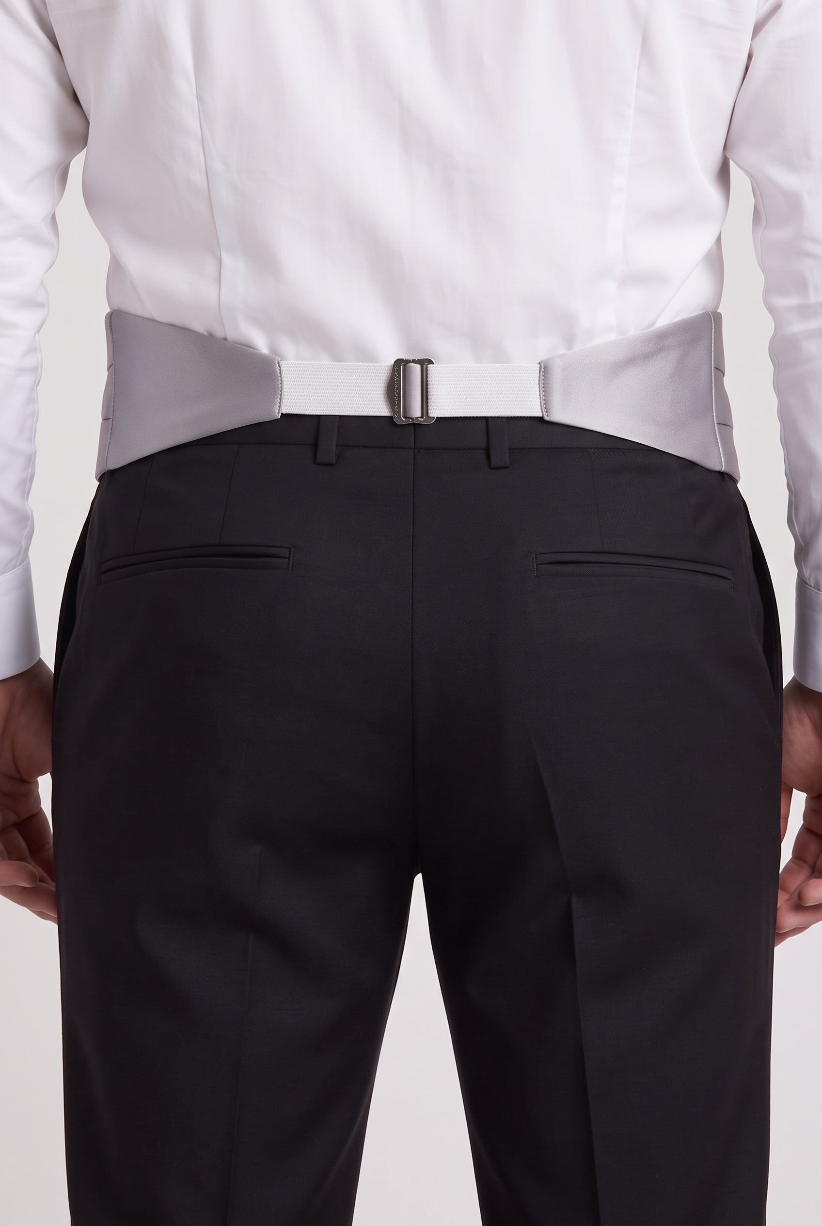 BRUNELLO CUCINELLI MEN'S LIGHT GRAY SILK COTTON CUMMERBUND