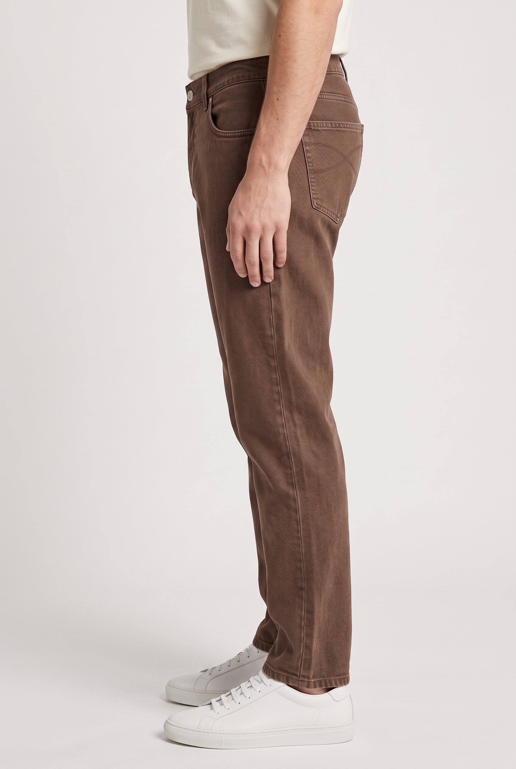 BRUNELLO CUCINELLI MEN'S BROWN RELAXED FIT TROUSERS