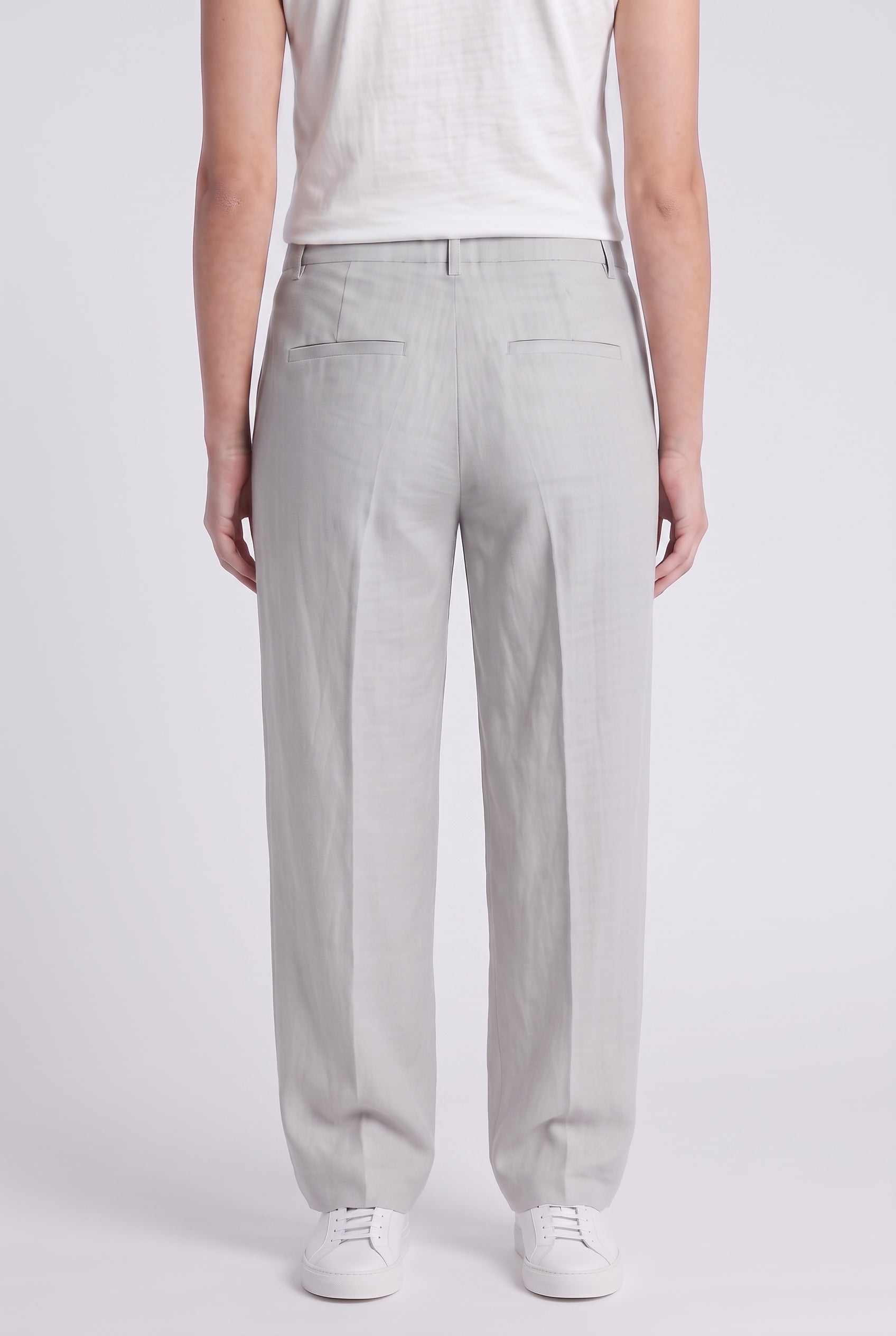 BRUNELLO CUCINELLI WOMEN'S LIGHT GREY LINEN TROUSERS