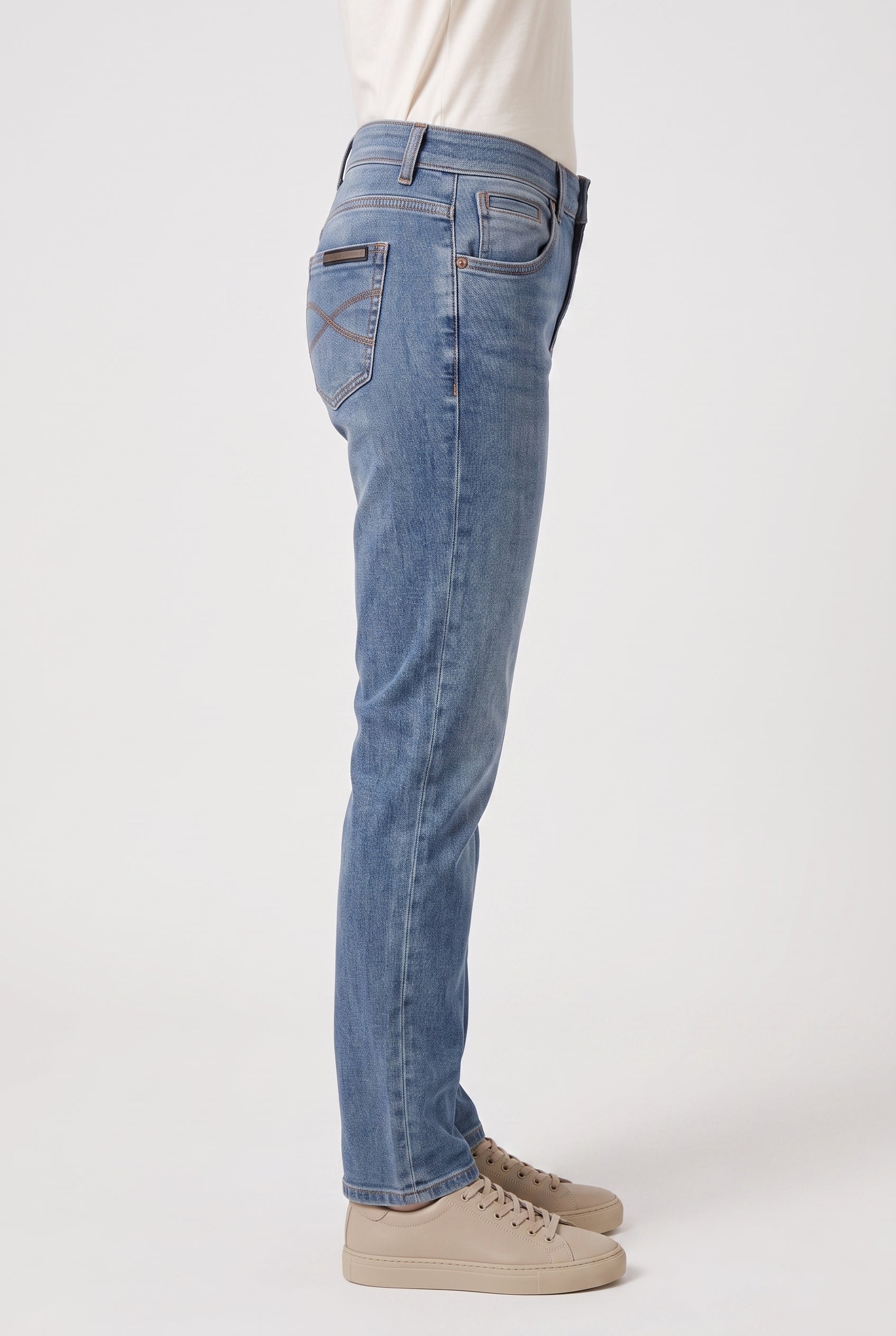 BRUNELLO CUCINELLI WOMEN'S LIGHT BLUE DENIM TROUSERS