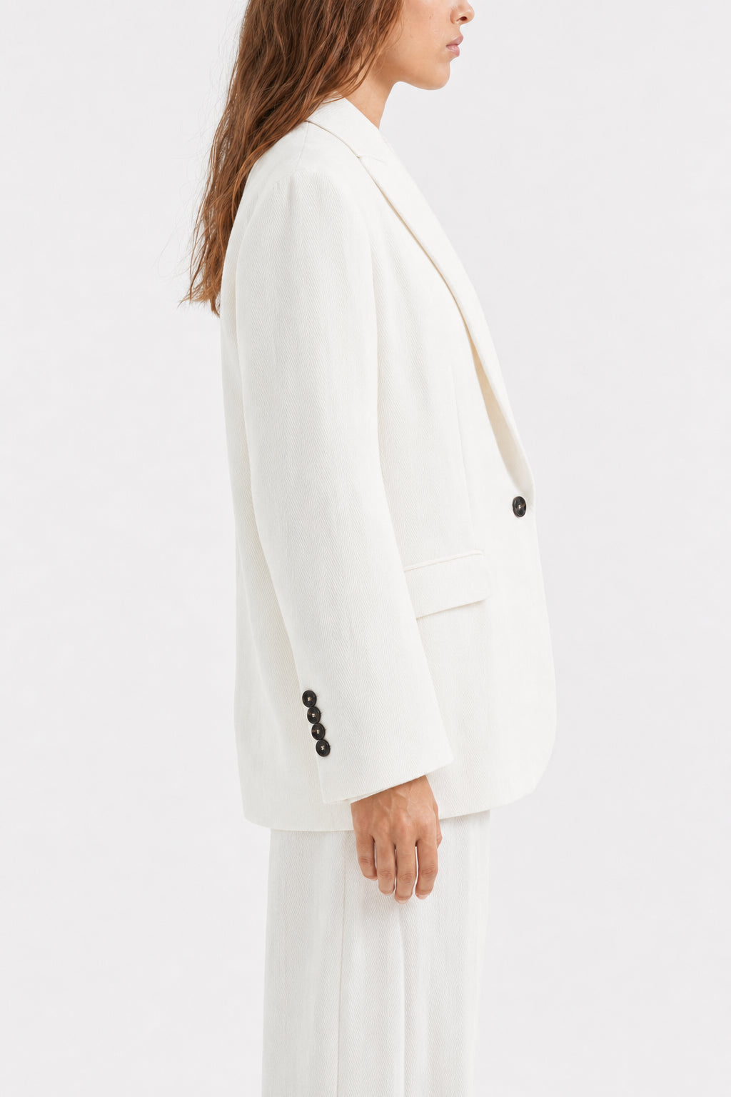 BRUNELLO CUCINELLI WOMEN'S OFF WHITE LINEN BLEND JACKET