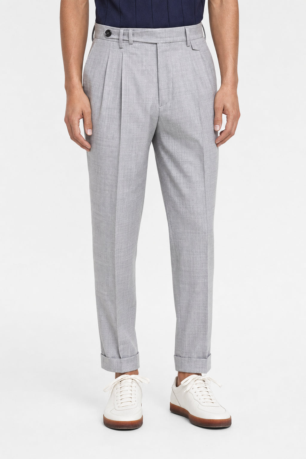 BRUNELLO CUCINELLI MEN'S LIGHT GREY PLEATED TROUSERS