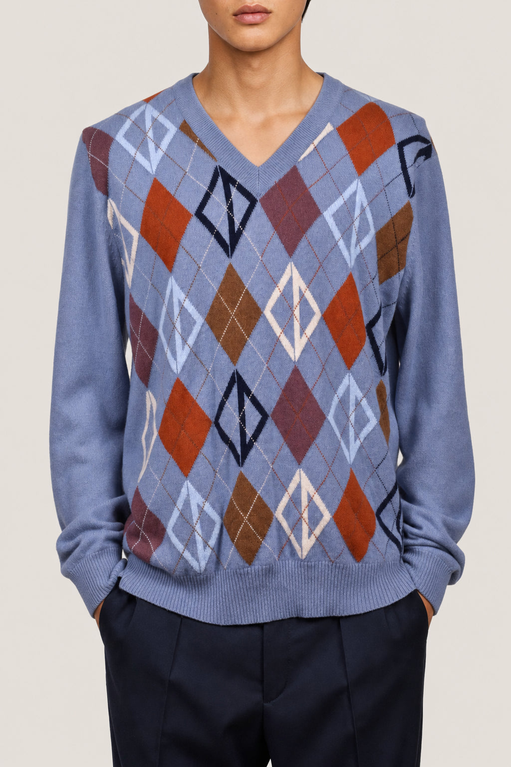 DIOR MEN'S BLUE PATTERNED V NECK SWEATER