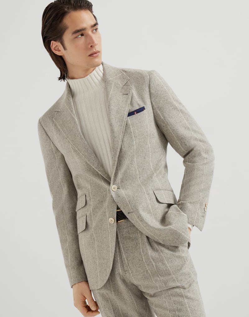 BRUNELLO CUCINELLI MEN'S ROCK SALT WOOL SILK BLEND PINSTRIPE BLAZER
