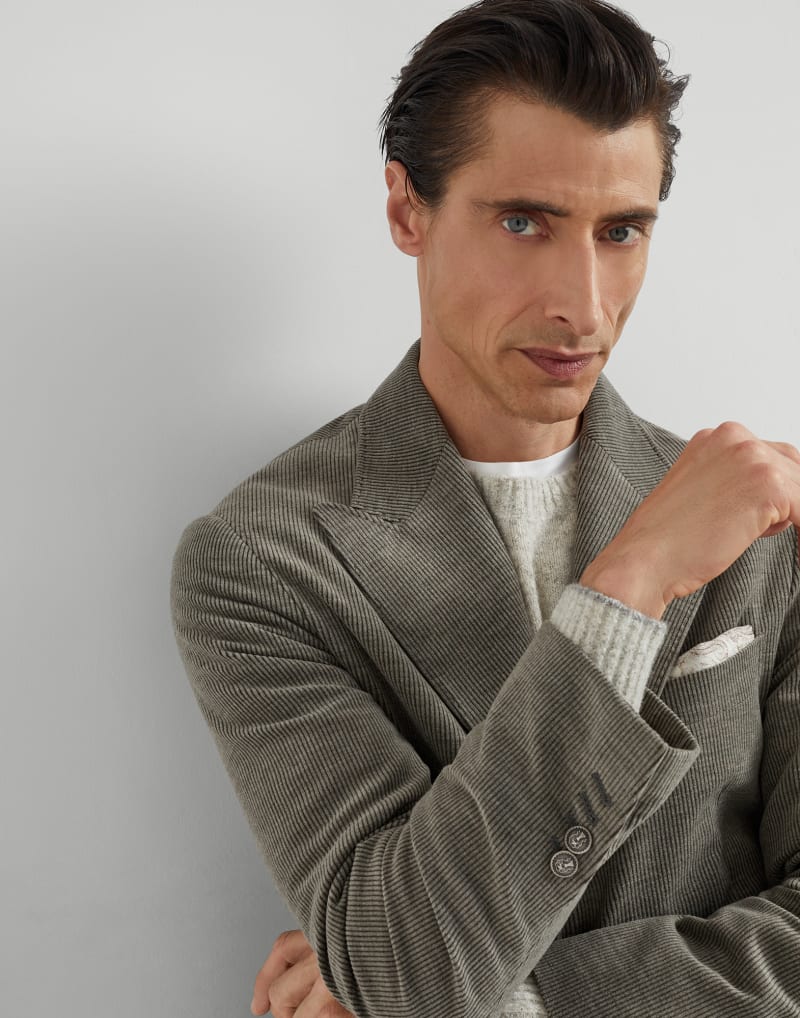 BRUNELLO CUCINELLI MEN'S OLD KHAKI WOOL SILK BLEND BLAZER
