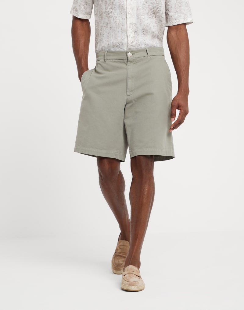 BRUNELLO CUCINELLI MEN'S SAGE COTTON TAILORED SHORTS