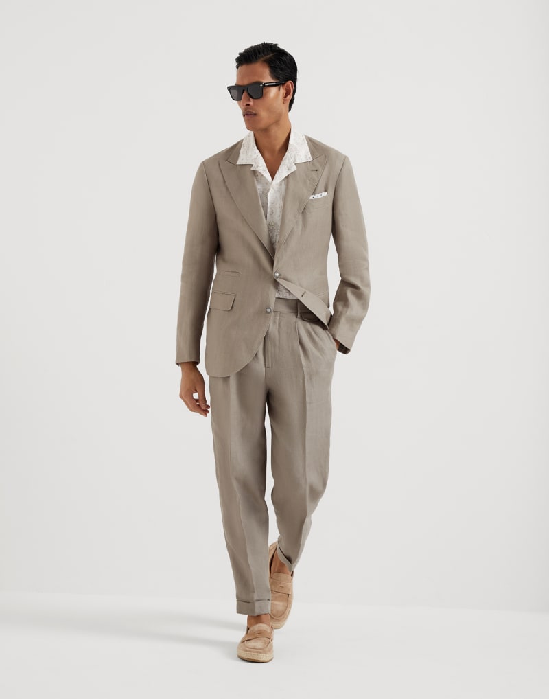 BRUNELLO CUCINELLI MEN'S SAGE LINEN SUIT