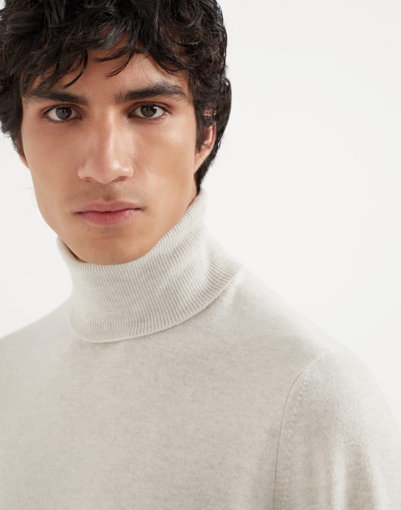 BRUNELLO CUCINELLI MEN'S STONE WOOL TURTLENECK SWEATER