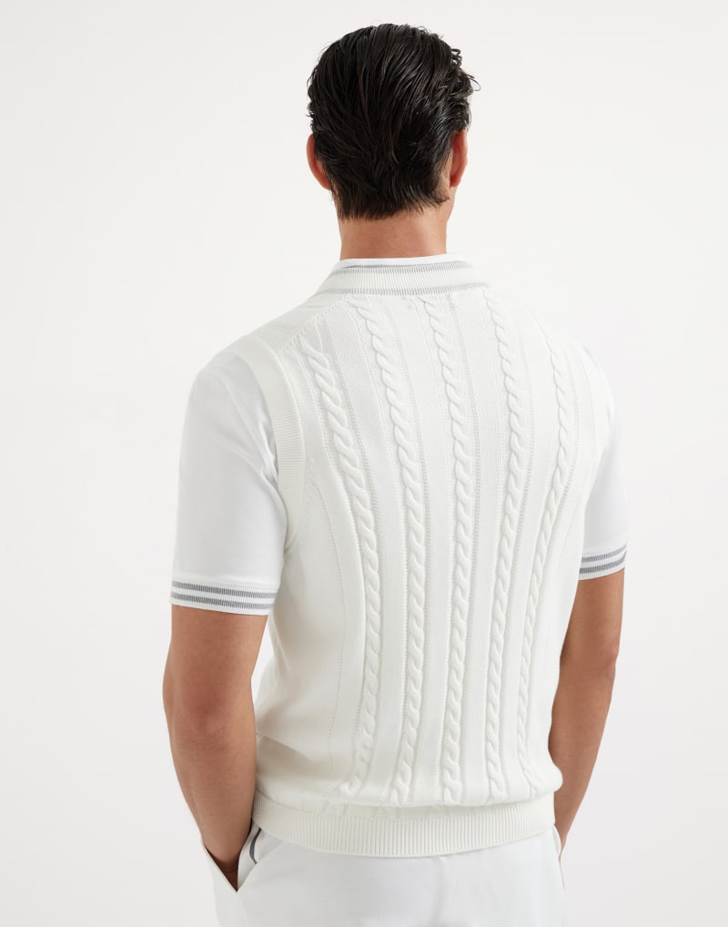 BRUNELLO CUCINELLI MEN'S OFF WHITE CABLE KNIT SLEEVELESS SWEATER