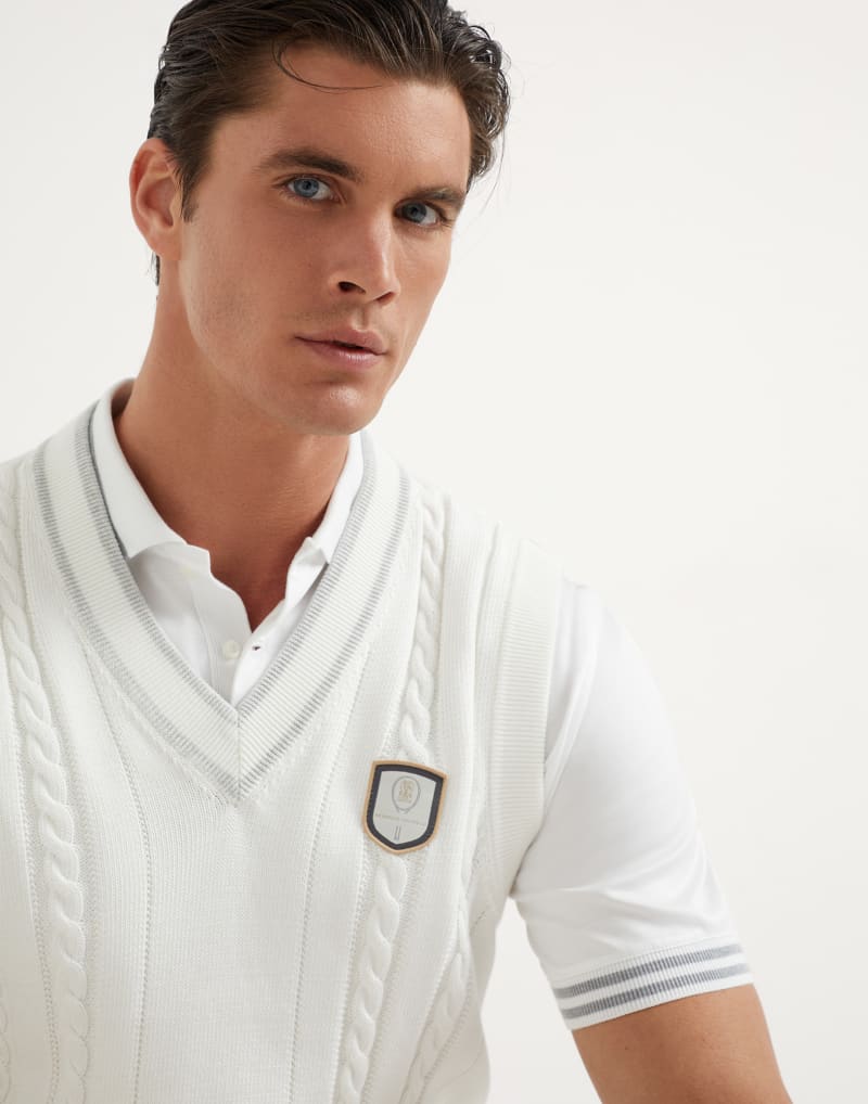 BRUNELLO CUCINELLI MEN'S OFF WHITE CABLE KNIT SLEEVELESS SWEATER
