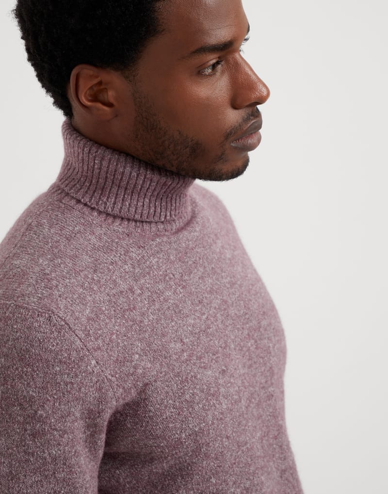 BRUNELLO CUCINELLI MEN'S ONION GREY WOOL BLEND TURTLENECK SWEATER