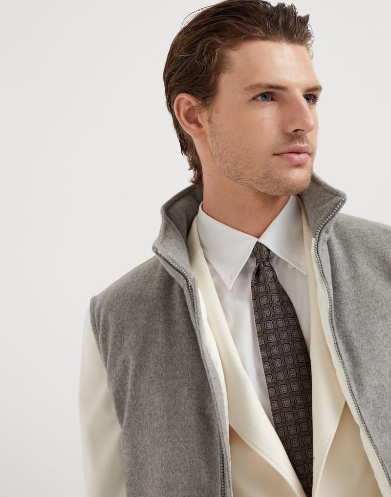 BRUNELLO CUCINELLI MEN'S BROWN LIGHT GREY SILK PATTERNED TIE