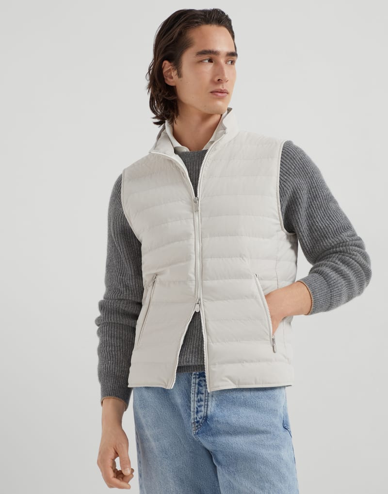 BRUNELLO CUCINELLI MEN'S ICE QUILTED ZIP FRONT VEST