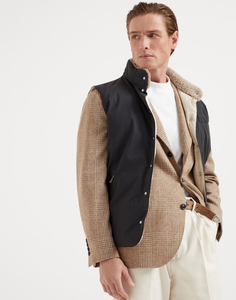 BRUNELLO CUCINELLI MEN'S ANTHRACITE AND LINSEED TWO TONE VEST