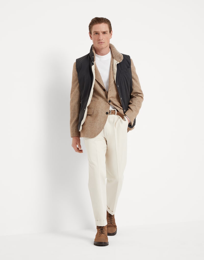BRUNELLO CUCINELLI MEN'S ANTHRACITE AND LINSEED TWO TONE VEST