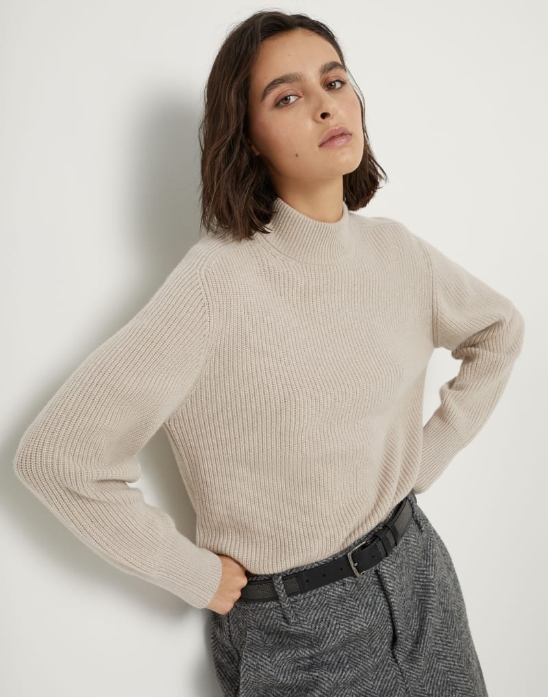 BRUNELLO CUCINELLI WOMEN'S LIGHT BROWN WOOL RIBBED MOCK NECK SWEATER