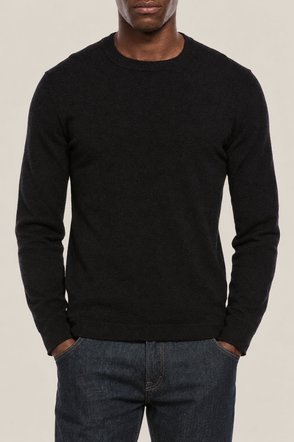 BRUNELLO CUCINELLI MEN'S BLACK WOOL CREW NECK SWEATER