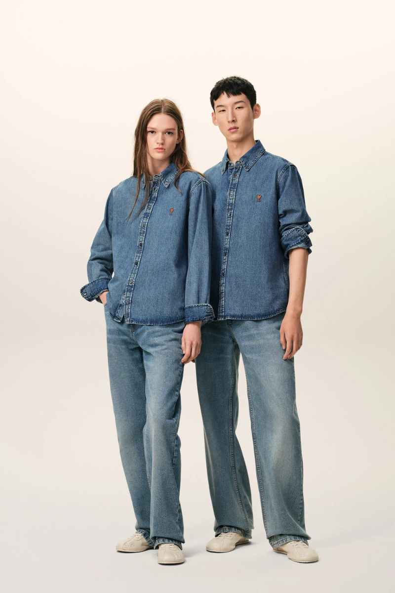 Ami Paris Button Down Shirt In Used Indigo Light Denim Blue