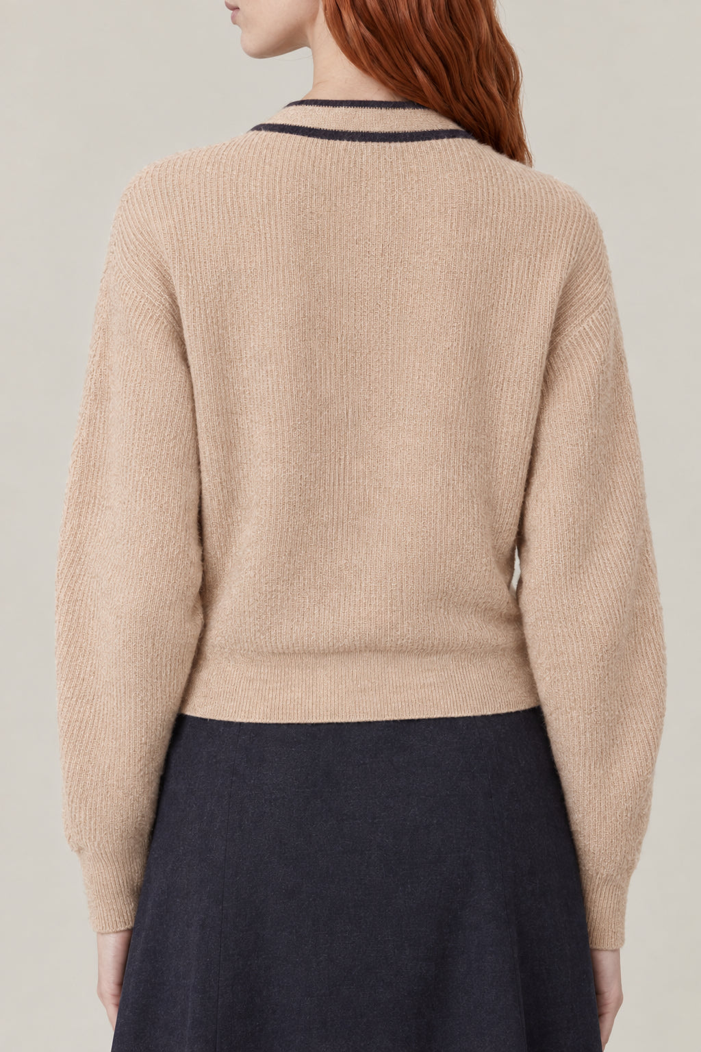 BRUNELLO CUCINELLI WOMEN'S LIGHT BEIGE WOOL BLEND BUTTON FRONT SWEATER