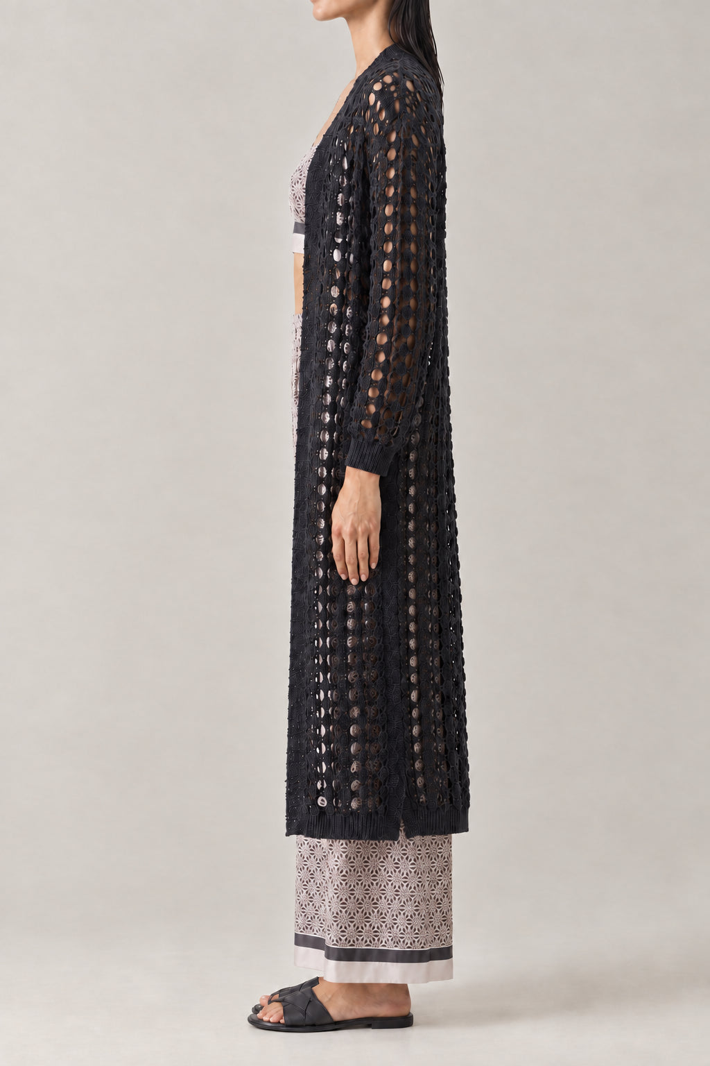 BRUNELLO CUCINELLI WOMEN'S BOARD OPEN KNIT LONGLINE SWEATER