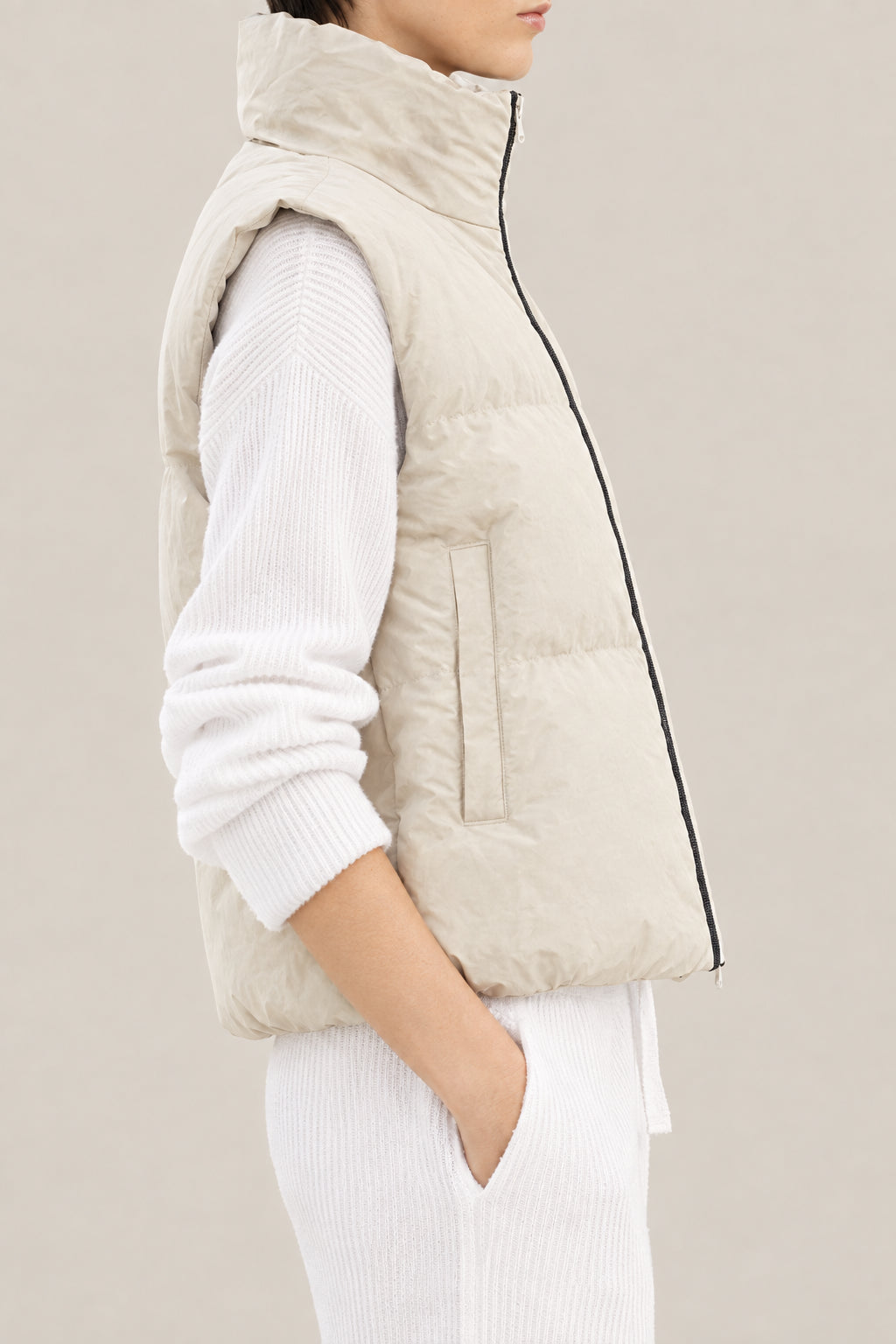BRUNELLO CUCINELLI WOMEN'S SOFT STONE QUILTED SLEEVELESS JACKET