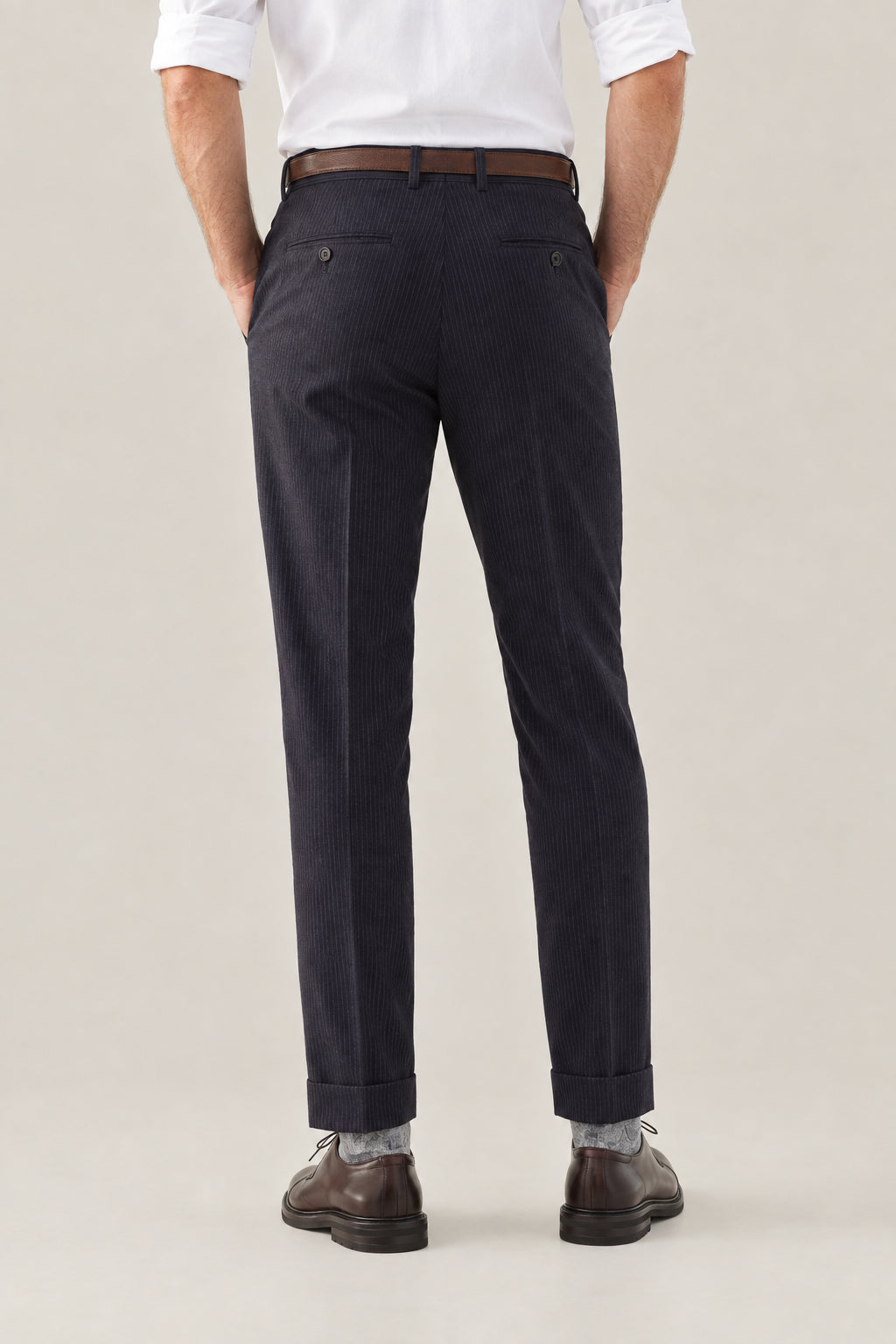 BRUNELLO CUCINELLI MEN'S NAVY WOOL PINSTRIPE TROUSERS