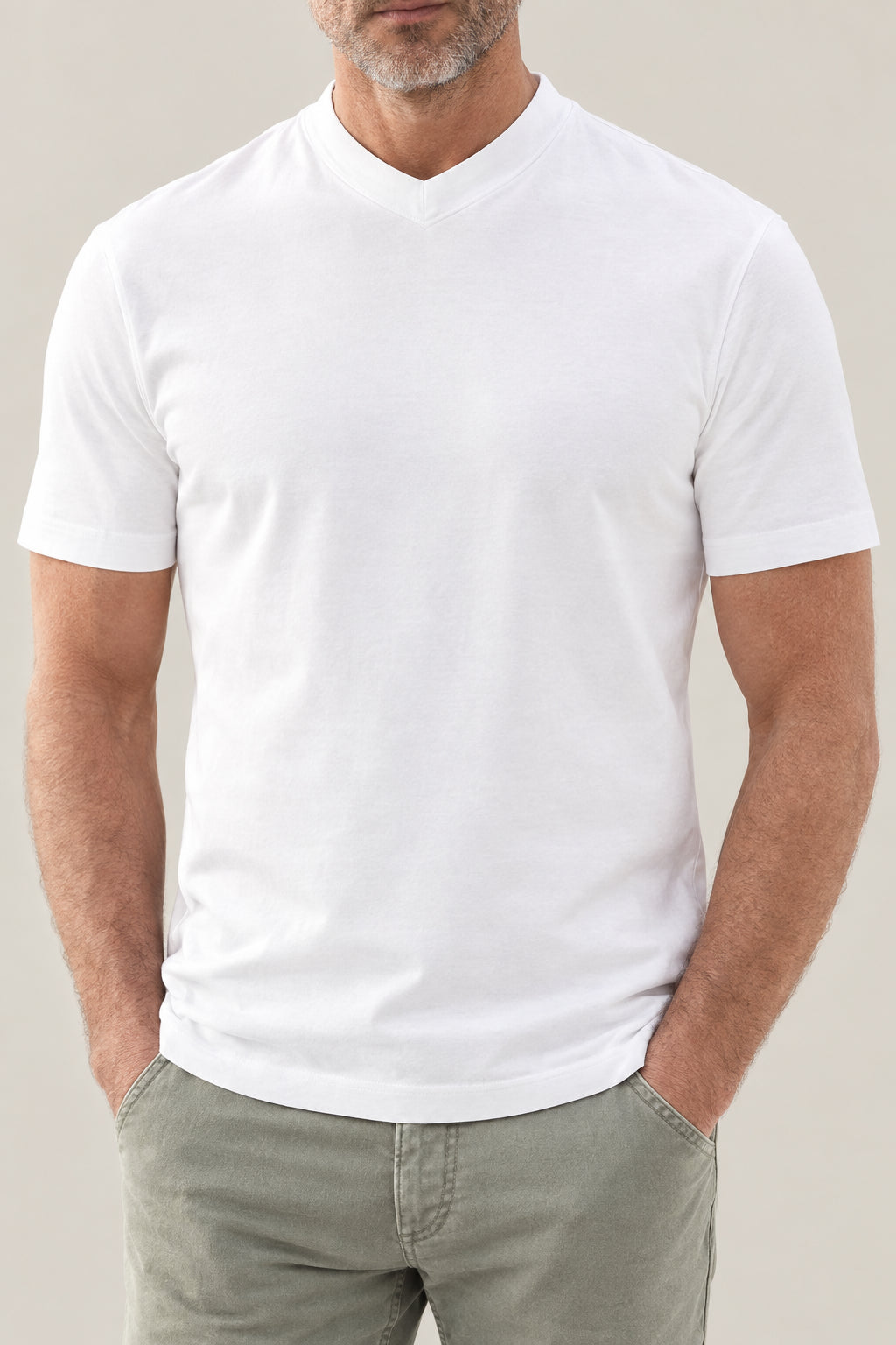 BRUNELLO CUCINELLI MEN'S OPTICAL WHITE SHORT SLEEVE V NECK SHIRT