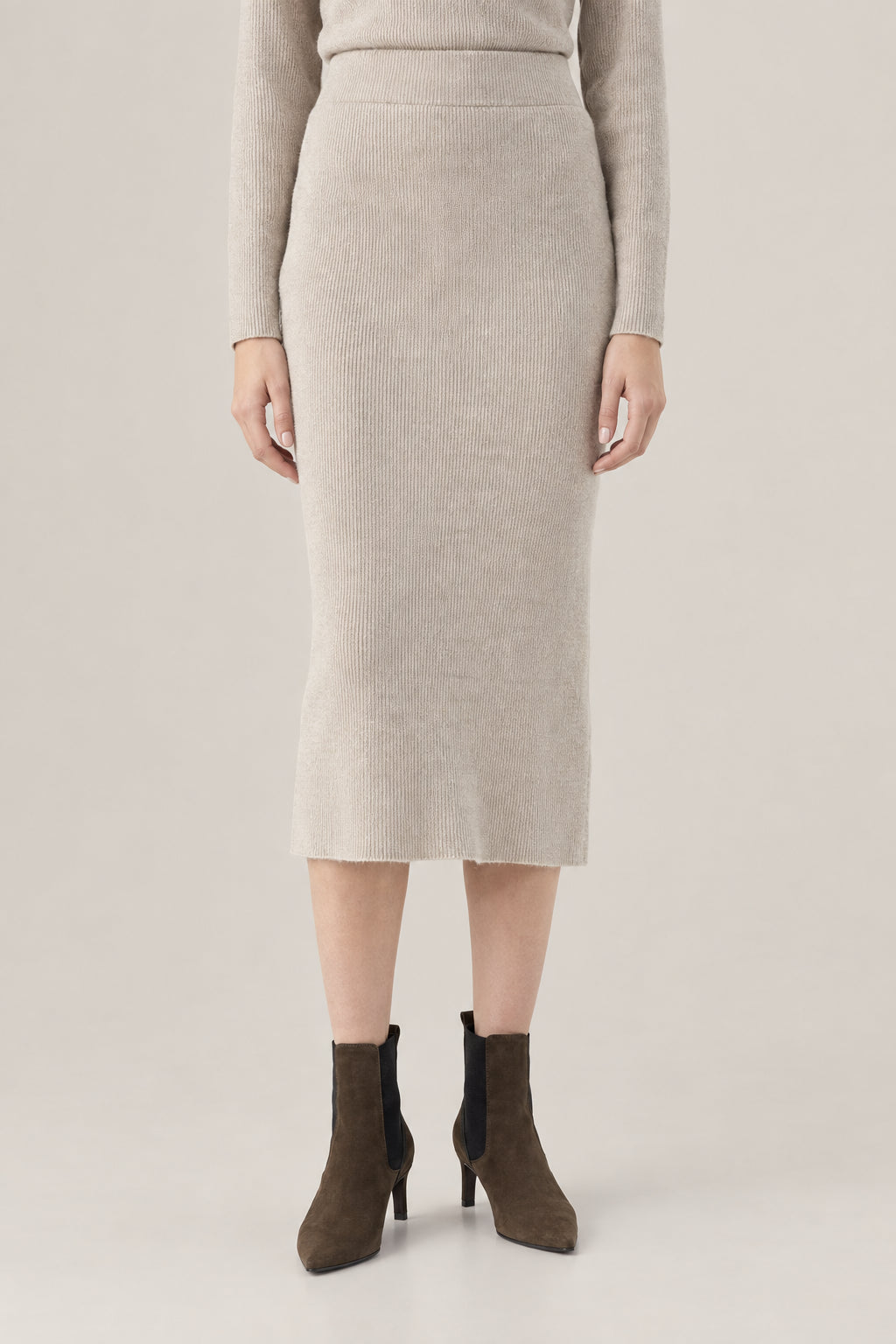 BRUNELLO CUCINELLI WOMEN'S FEATHER WOOL SILK RIBBED KNIT SKIRT
