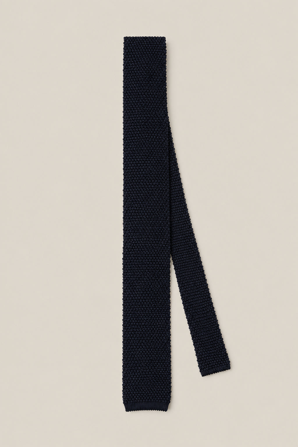 BRUNELLO CUCINELLI MEN'S NAVY SILK KNIT TIE