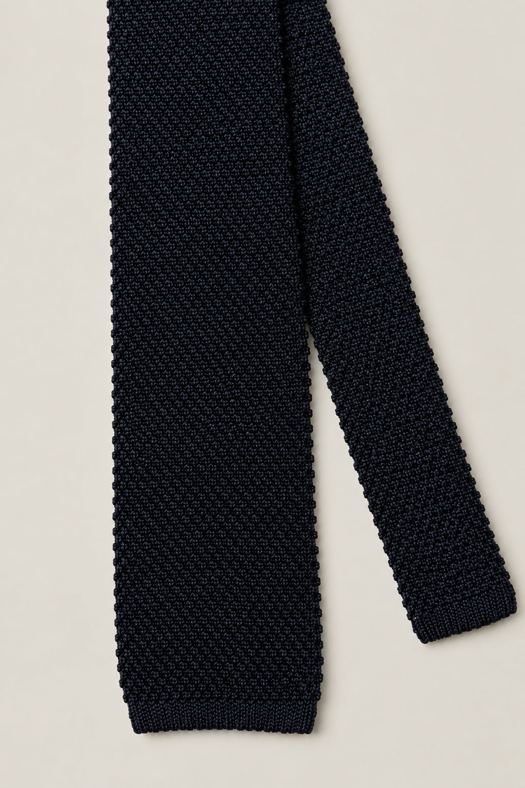 BRUNELLO CUCINELLI MEN'S NAVY SILK KNIT TIE