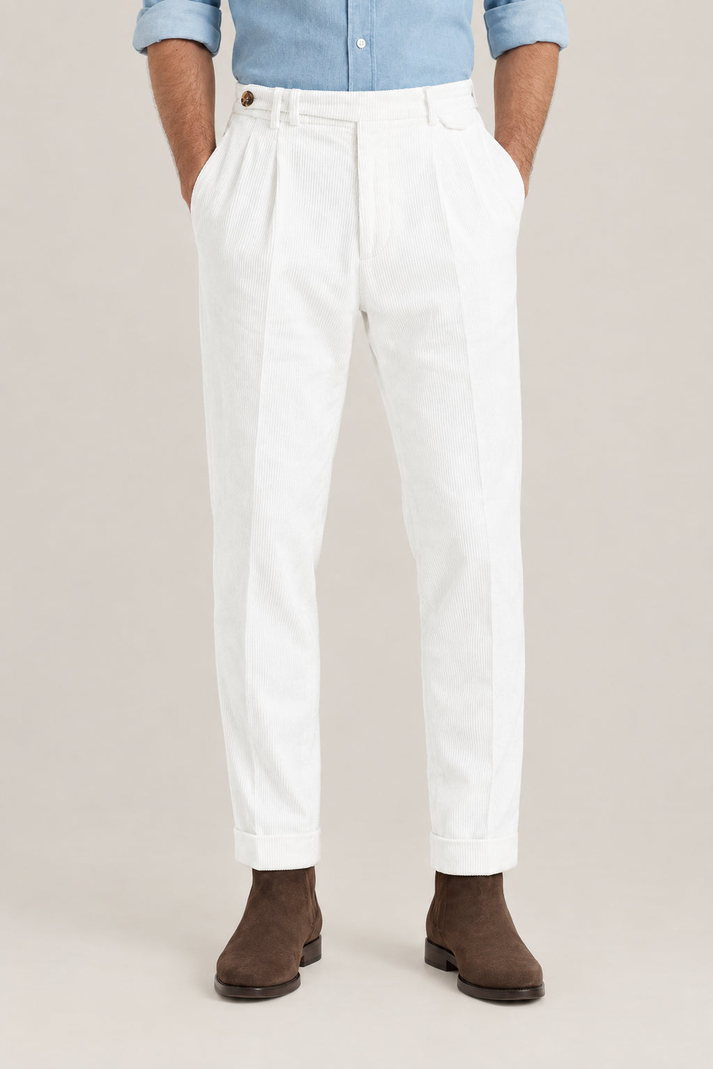 BRUNELLO CUCINELLI MEN'S WHITE PLEATED COTTON TROUSERS