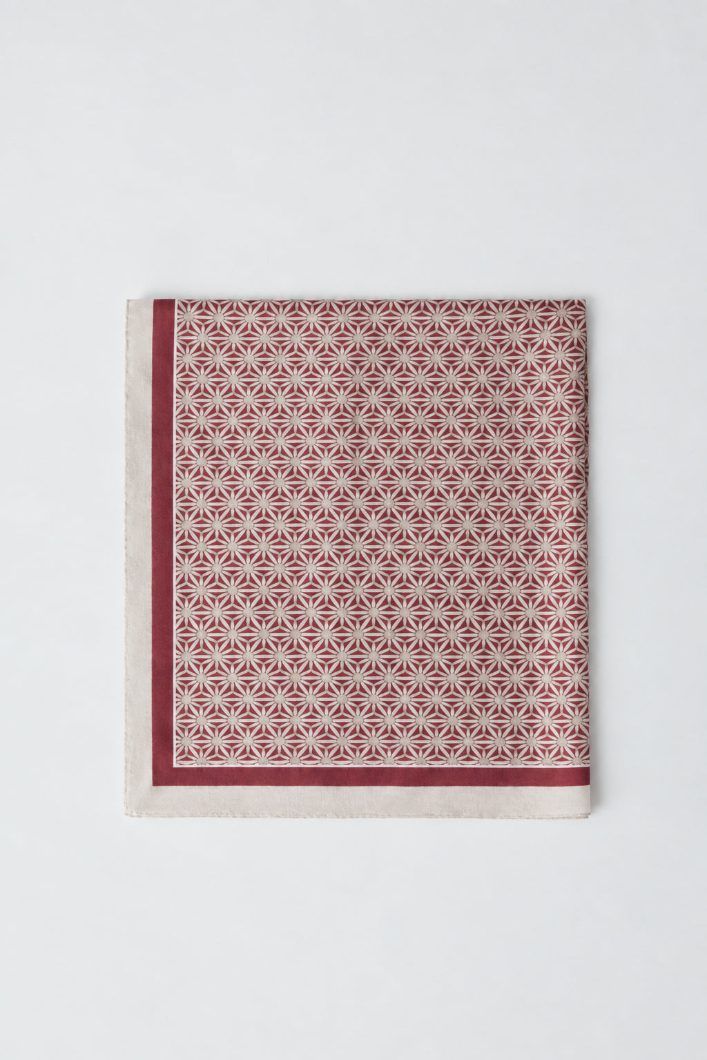 BRUNELLO CUCINELLI WOMEN'S BURGUNDY PATTERNED SILK SCARF