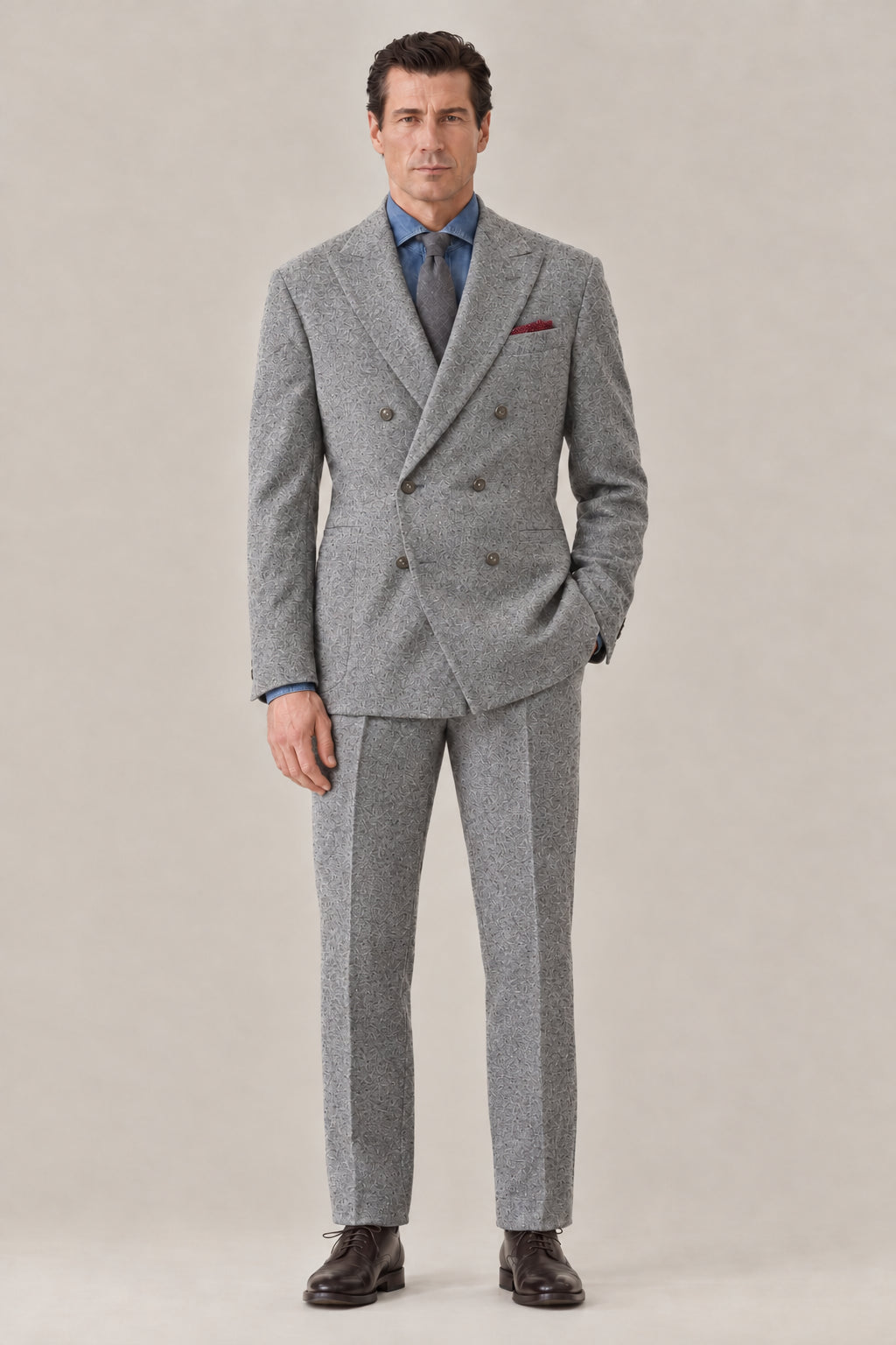 BRUNELLO CUCINELLI MEN'S MEDIUM GREY WOOL DOUBLE BREASTED SUIT