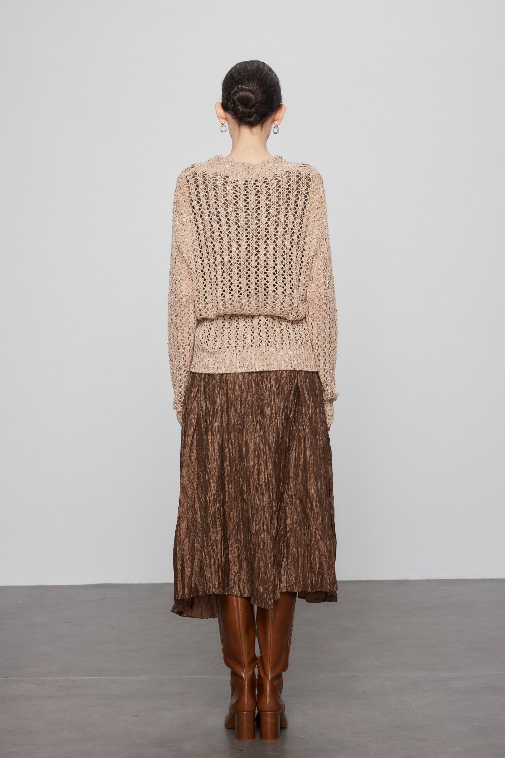 Max Simple Hand-Beaded Cashmere Pullover_Gold