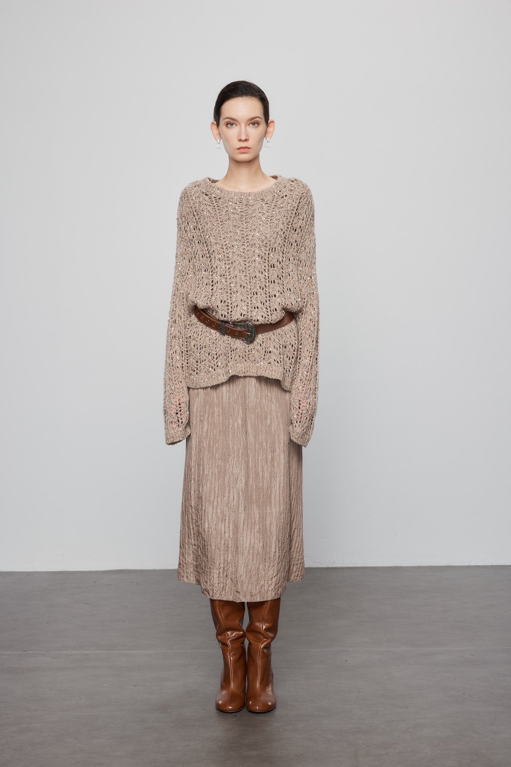 Max Simple Hand-Beaded Cashmere Pullover_Oatmeal