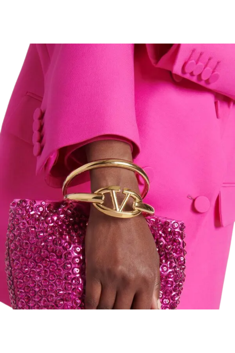 Valentino Garavani Carry Secrets Small embellished bucket bag in Fucsia