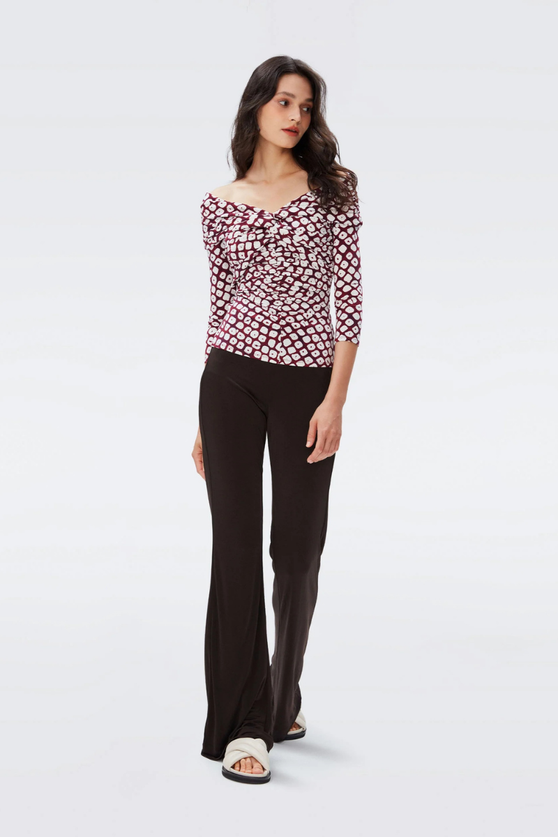 DVF Brooklyn Pants DVFPL2R002 styled with a trendy top, showcasing a relaxed yet sophisticated look in brown viscose.